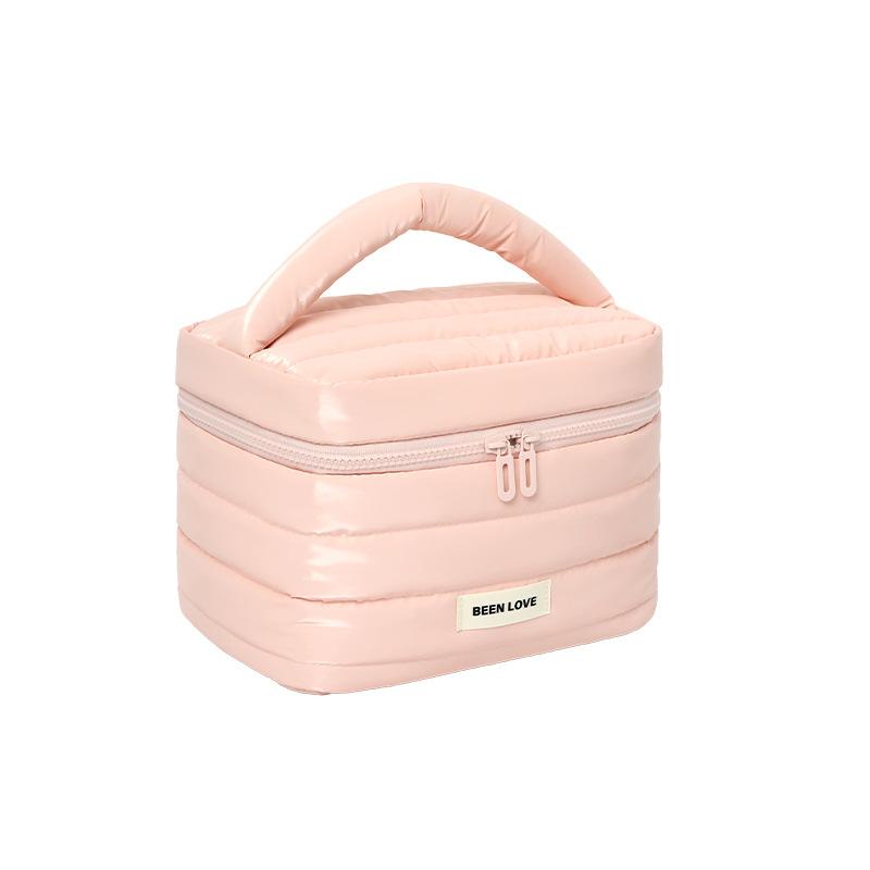 Storage Bag, Travel Cosmetics Storage Bag, Essential for Travel, Makeup Bag, Large Capacity, Lightweight, Easy To Carry