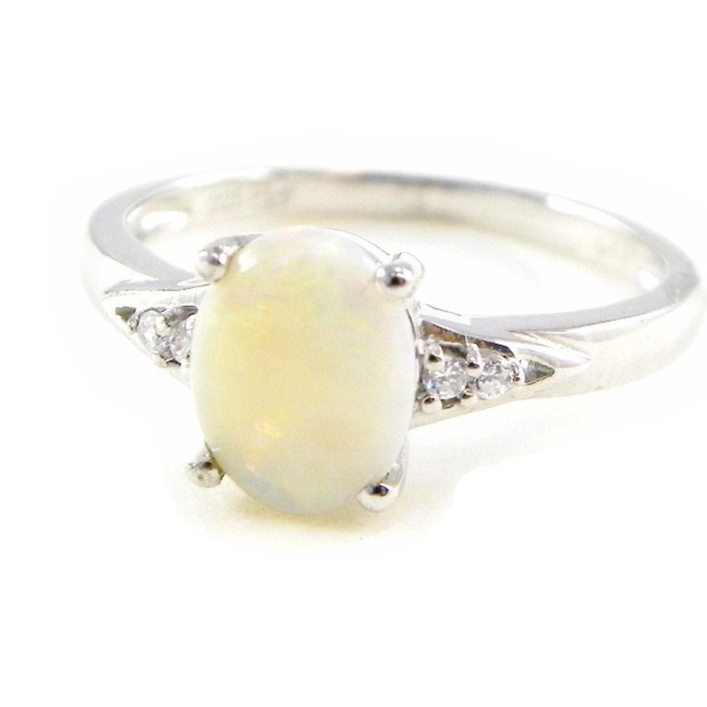 

Белое серебряное кольцо Opal Goddess