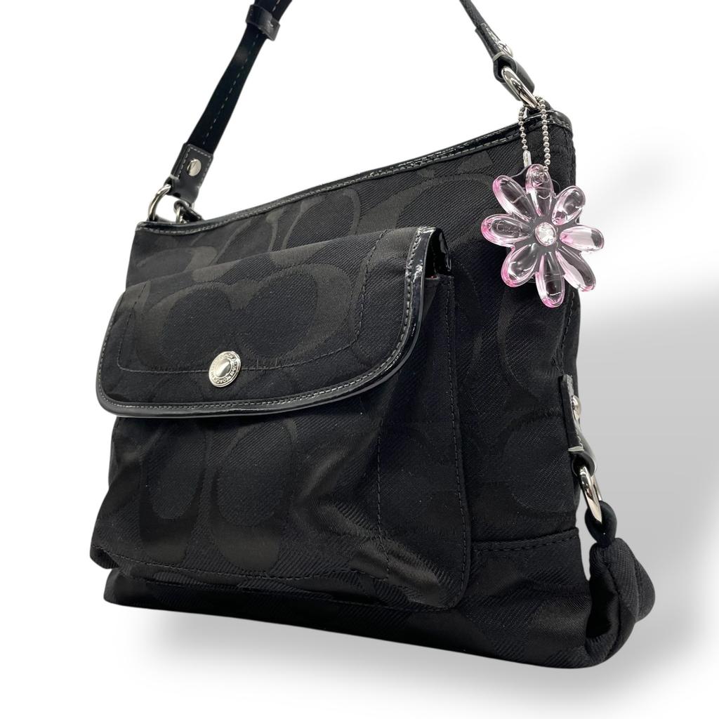 Used COACHShoulder Bag Black canvas/Patent Leather Women