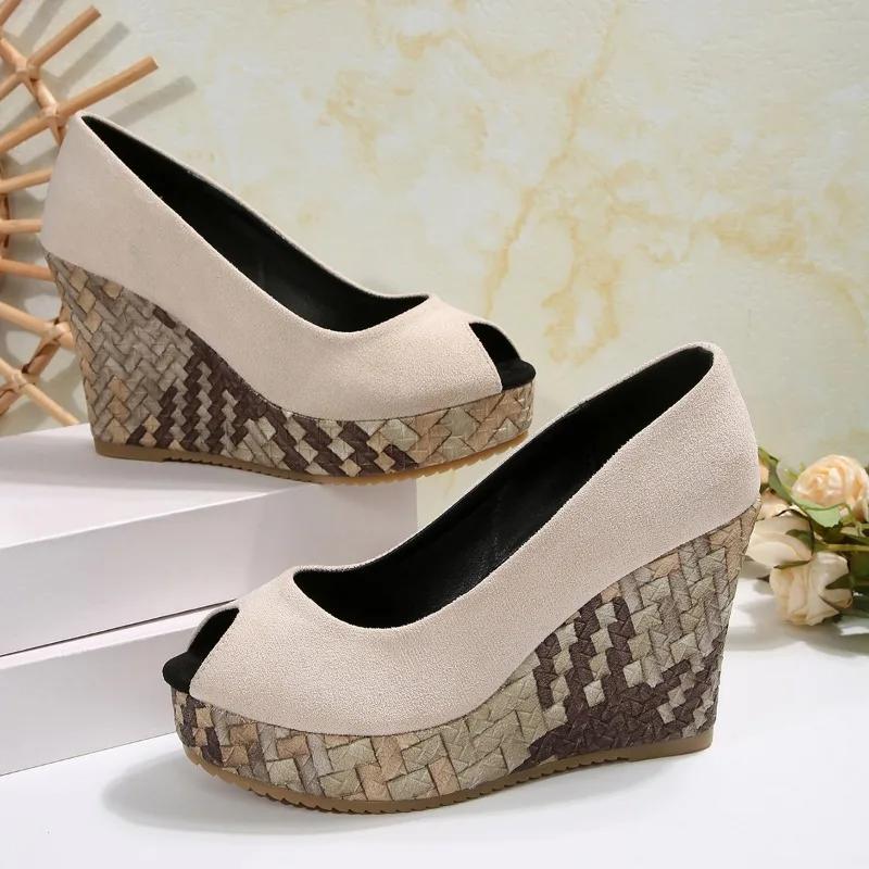 High Heel Single Shoes Frühling Neu Runde Spitze Rindsleder Set Fuß Wasserdicht Plateau Anti-Rutsch Verschleißfest Keilabsatz Schuhe