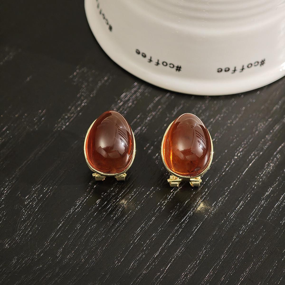 Amber Water Drop Silver Earrings: Elegant, Niche Design with a Touch of Luxury for Women
