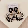 Acrylic Earrings Geometric Earrings for Women Vintage Exaggerated Acrylic Black White Leopard Print Hollow Circle Earrings Gifts