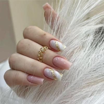 Uñas postizas – Puntas y uñas postizas
