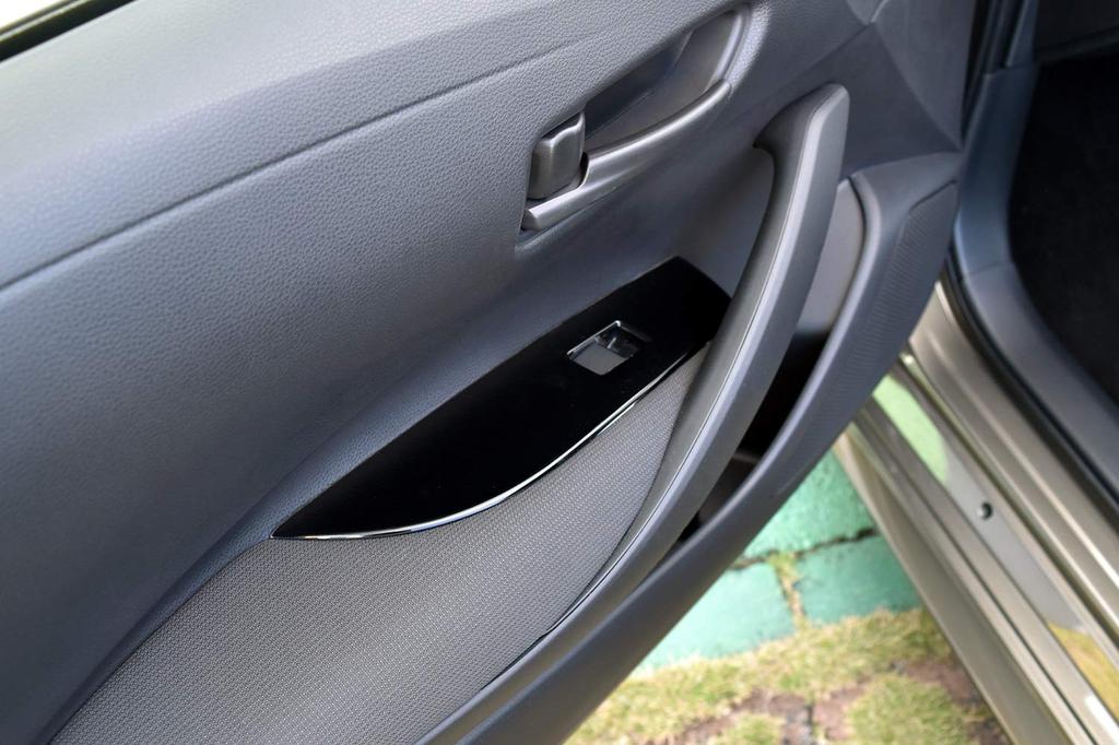 SecondStage PWSW Panel for Toyota Corolla Sport Touring 210 Piano T391BLK (Door Switch) & Series, Black,