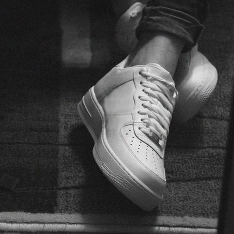 Buy Hoge Kwaliteit Schoenen Sneakers Effen Wit Zwart Vrouwen Lederen  Platform Lage 1 Schoenen Classic Designer Skateboarden Schoenen at  affordable prices — free shipping, real reviews with photos — Joom