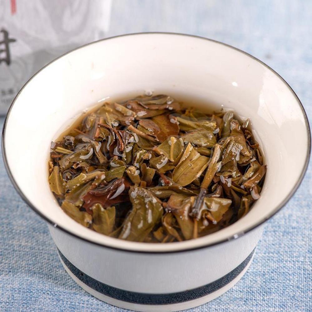 Pu'er Tea Cake Icelandic Ancient Icelandic Sweet Seven-seed Puer Raw Tea 100g