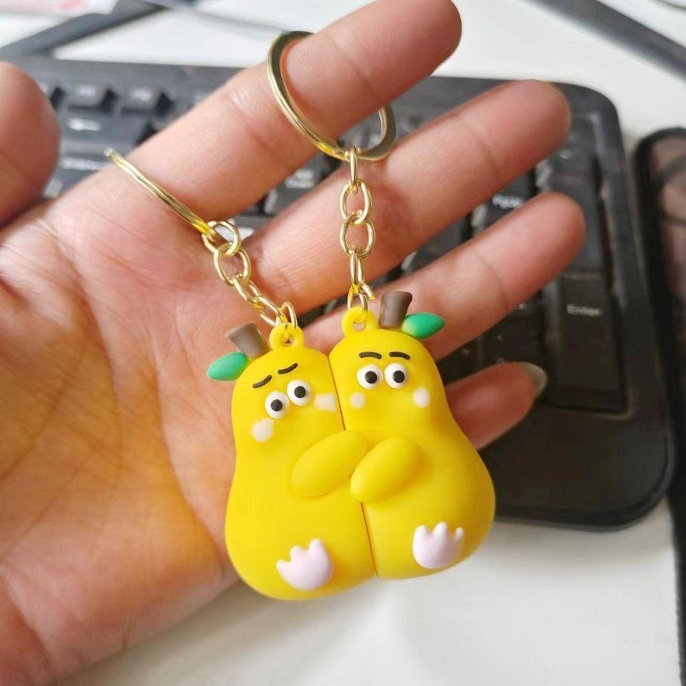 

A Pair Hanging Jewelry Magnetic Couple Keychain Toy Gift Hug Pear Key Ring Husband Wife 1 Pair