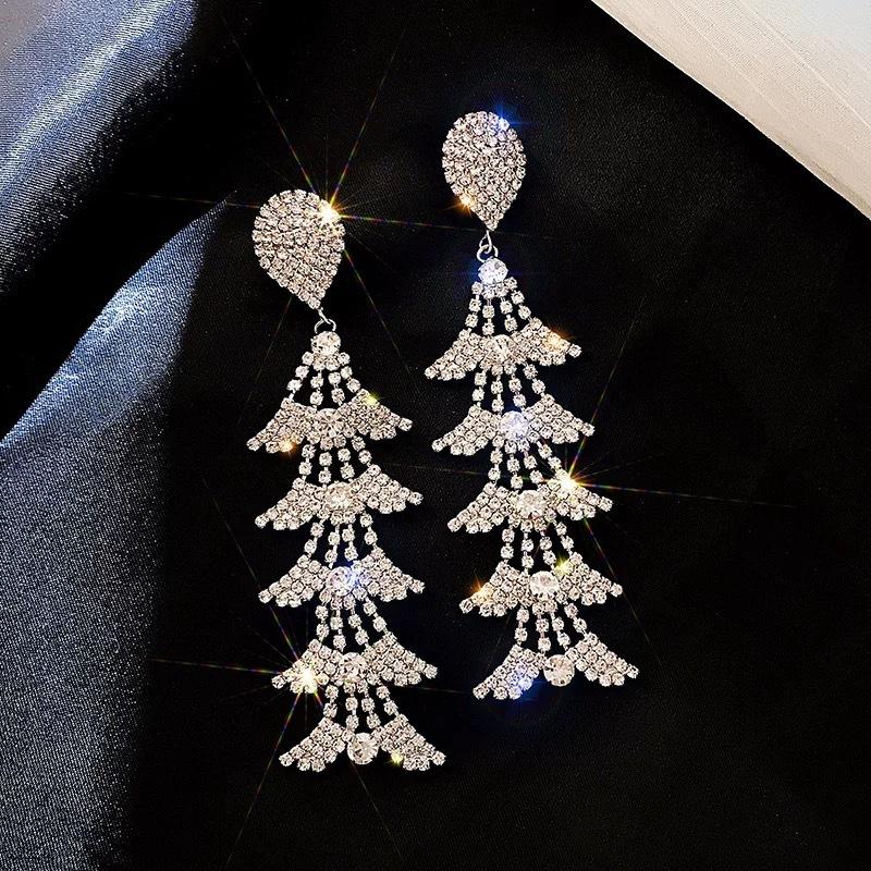 Модные серьги с кисточками: Элегантные длинные серьги-подвески - Акцентное украшение  Роскошные  Одобрено инфлюенсерами