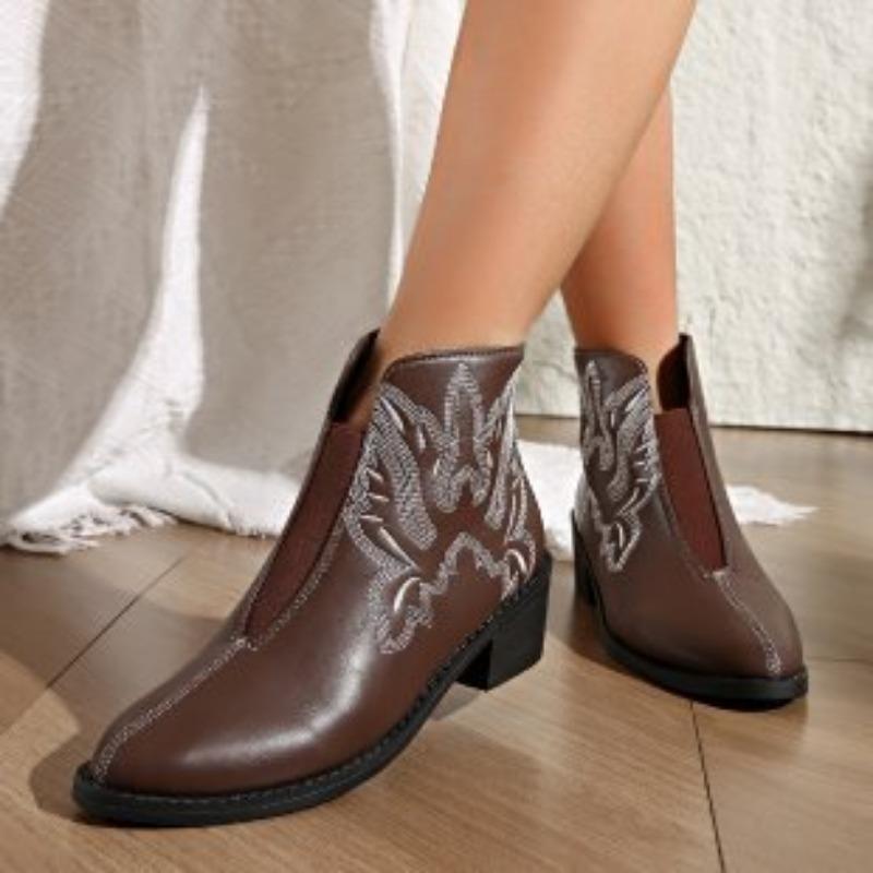 Autumn new embroidery trend short boots wish large size fashion boots women