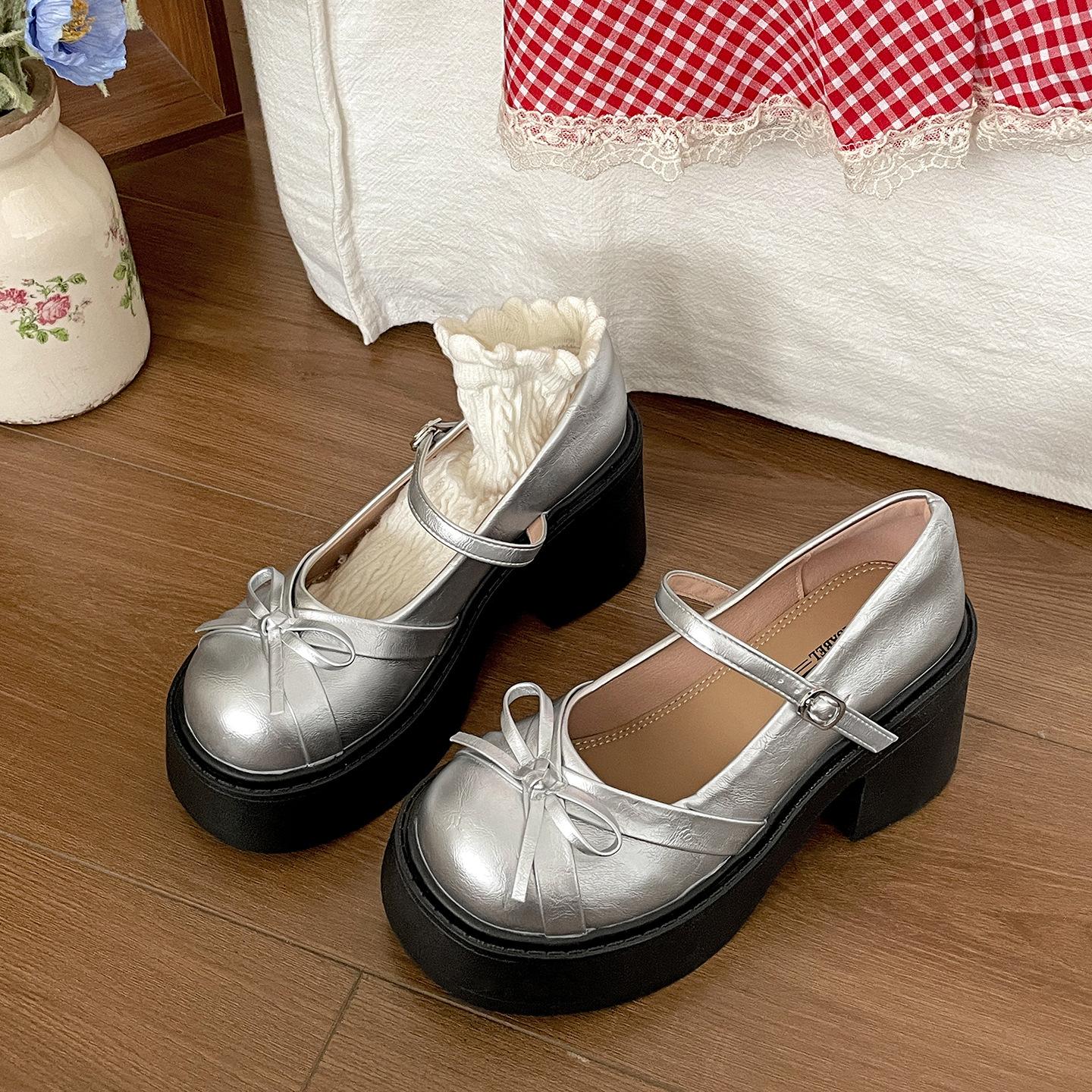 

Retro black British style thick high-heeled small leather shoes women s 2025 new summer skirt versatile Mary Jane single shoes 40 серебряный