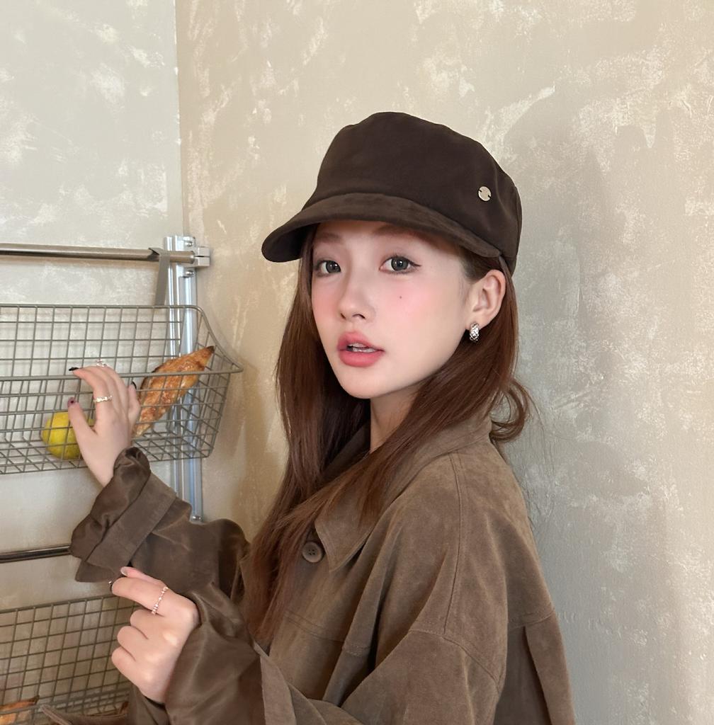 Retro old suede flat top equestrian hat women's autumn and winter British beret fashion casual face peaked cap