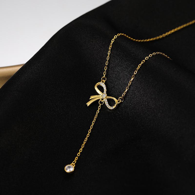 

Banyan Tree S925 Silver Bow Tassel Butterfly Necklace - Light Luxury Clavicle Chain 925 Silver