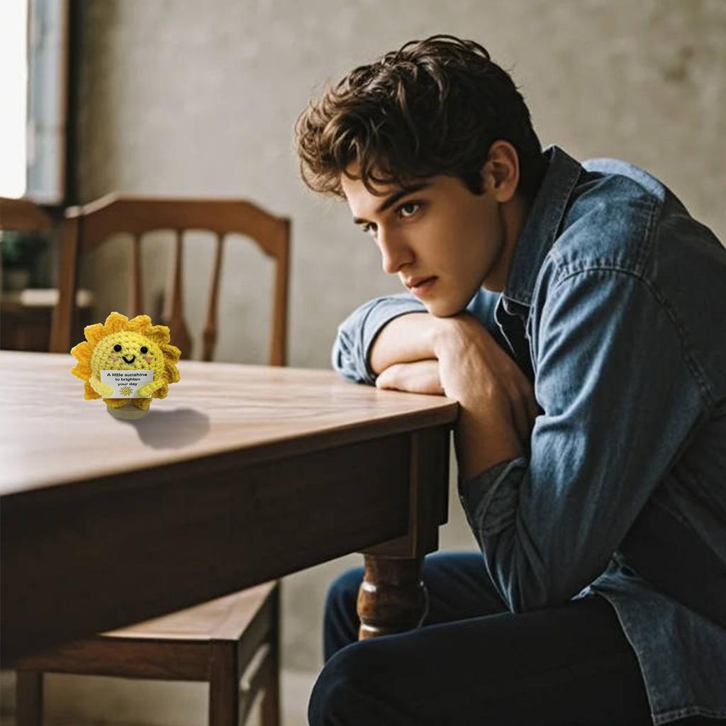 Ręcznie robione wełniane dziergane ozdoby, urocze pozytywne energia zabawne ozdoby lalek