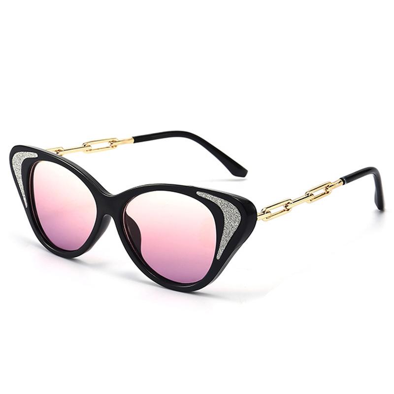

Exquisite, Luxurious And Retro Cat-eye Sunglasses Feature A Metal Chain Frame Design, Making Them Highly Fashionable2228 красный