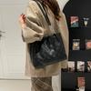 New Casual Tote Bag Fashionable Retro Printed Handbag Large Capacity Classic Versatile Shoulder Bag