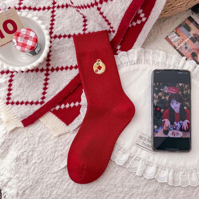 New Year Red Socks Featuring Children's Embroidery and Cartoon-style Cartoon Lion Puppet Ankle Socks with Festive Non-boned Pile-up Design