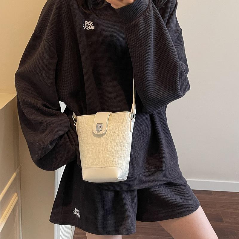 Simple Small Bag Women's New Fashion Lychee Pattern Bucket Bag Casual Trend Shoulder Messenger Women's Bag