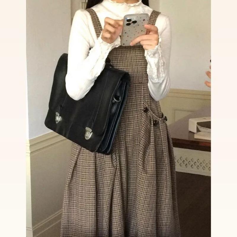 New Autumn and Winter Blouse Long Sleeved Round Neck T-shirt with Base Sweater Beautiful Top Japanese Kawaii Clothing