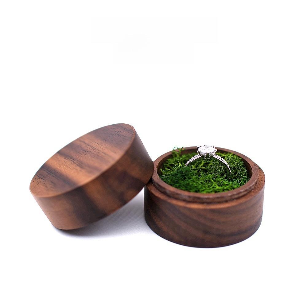 New Wooden Round Ring Box Transparent Cover Portable Engagement Ring Case Brown Ring Display Boxs Valentine's Day