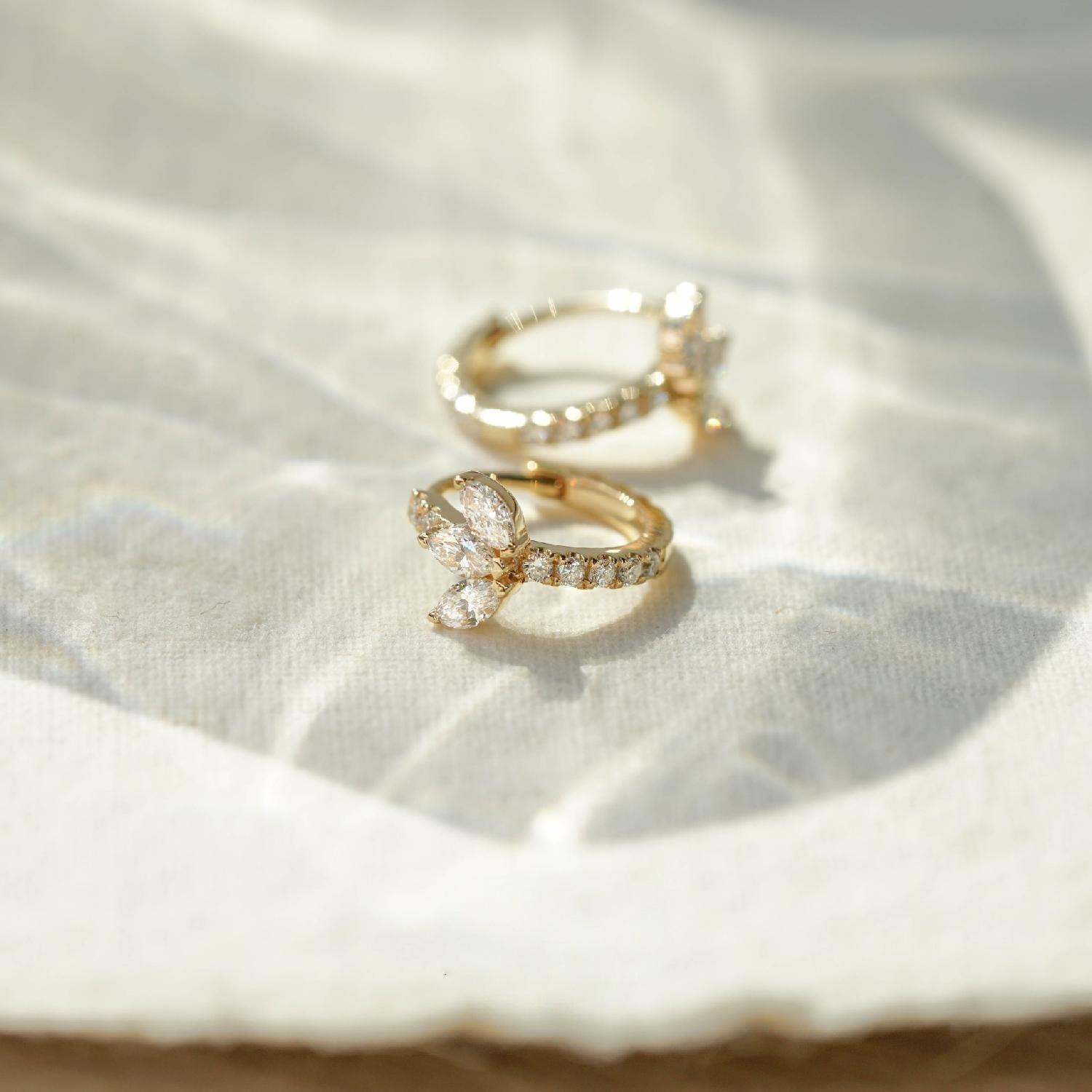 925 Sterling Silver Electroplated 14K Gold Asymmetric Star Zircon Earrings for Women Student Mini Simple Jewelry Gold