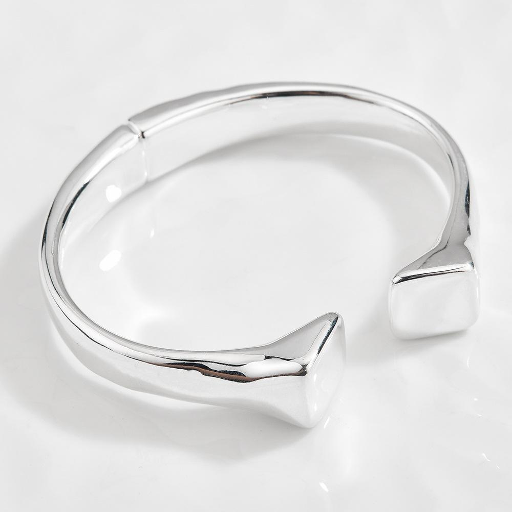 Spanish New Live Design Geometric Metal Bracelet Simple Light Luxury Texture Bracelet