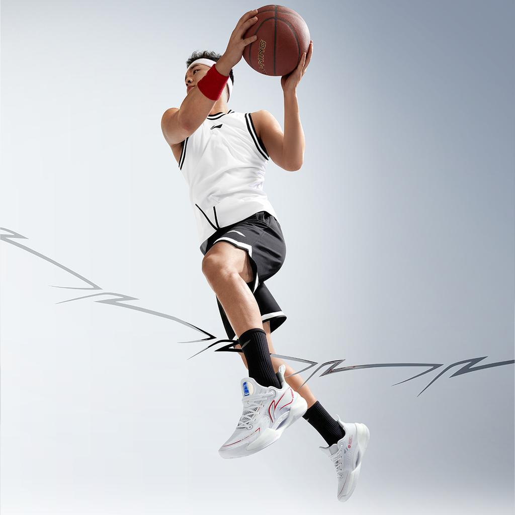 Li Ning Super Light V2 Cushioning Slip Resistant Abrasion Resistant Breathable Support Rebound Low top Basketball Shoes ABAT029-3