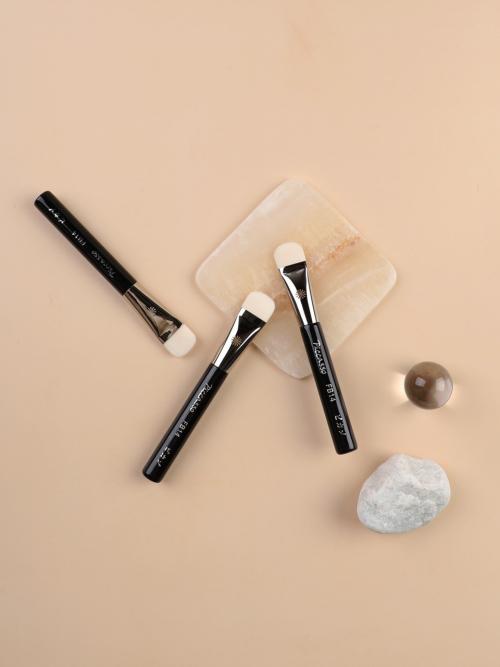 [Piccasso] FB14 Flawless Finish Foundation (1301332)