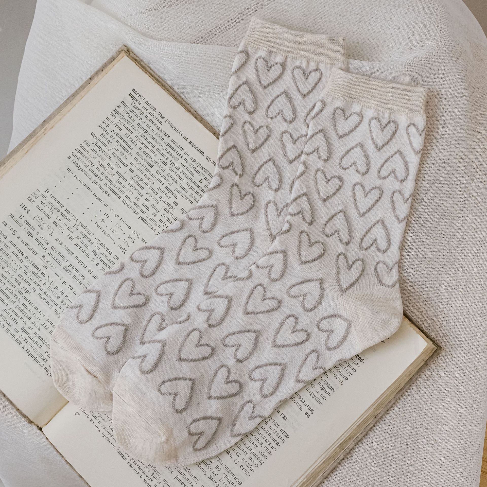 

Женские носки в стиле Харадзюку с вышивкой в ​​стиле ретро, ​​милые японские носки в стиле каваи, этнические кружевные носки в стиле Лолиты с цветочным принтом, Рождественский подарок, модные новые EUR 34-39