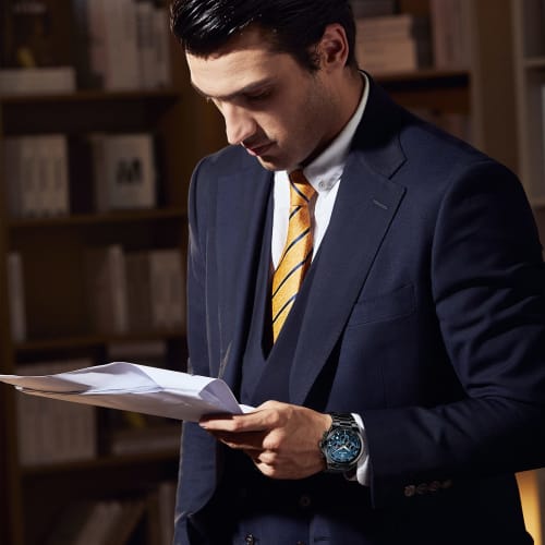 Watches Men's BENYAR Multi Calendar, Chronograph, Business Formal Men's Leather Strap, Analog Watch, Waterproof and Scratch Resistant Silver Blue