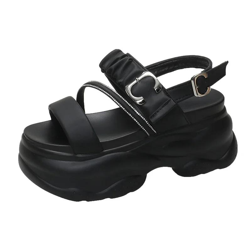 

Сандалии на массивной платформе с ремешком-пряжкой, женские летние шлепанцы на высокой платформе, женские новые туфли-лодочки с металлической отделкой и толстой подошвой, 8 см 39 чёрный