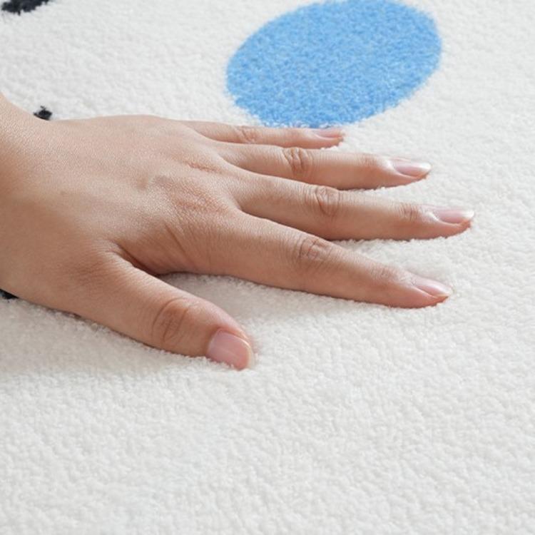 Cartoon Bedroom Carpet Children's Room Plush Carpet Anti Slip and Easy To Maintain Bedside Carpet