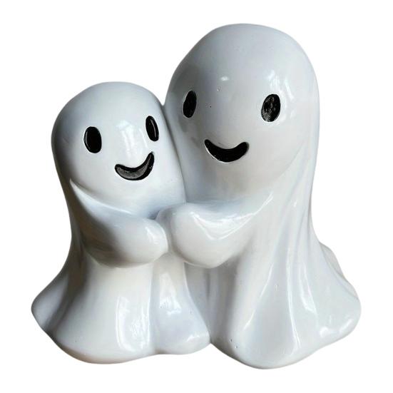 Hugging Ghosts Figurine Tabletop Ghost Decoration Halloween Decor Ghost Statue for Home Mantel Office Desk Shelf Decor