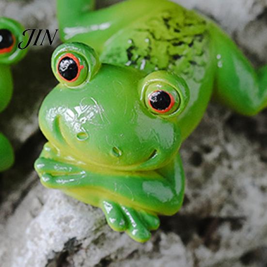 Playful Garden Figurine Micro Landscape Ornament, Frog Design Resin Figurine, Hand Painted Waterproof Miniature Scene Decoration Decor for Succulent