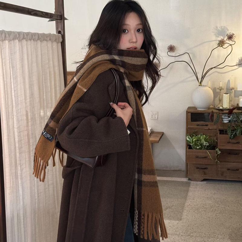 Women's Plaid Scarf Sweet and Western-style Blend Wool Shawl Long Warm Scarf