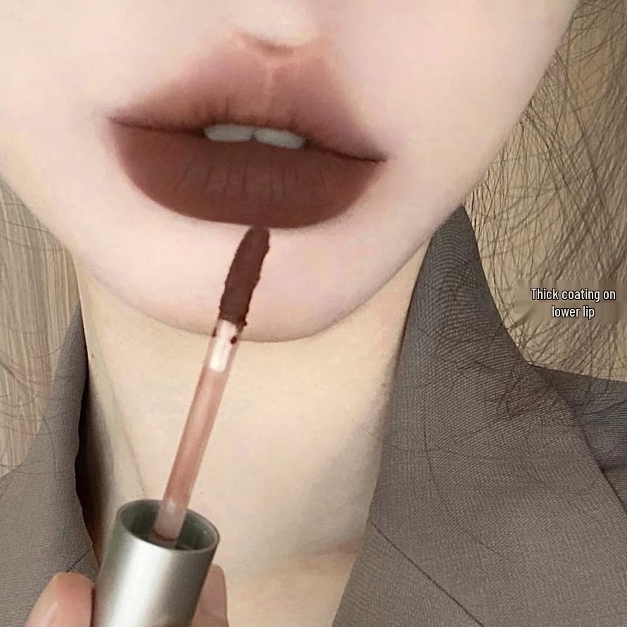 Brillo de Labios Mate de Terciopelo Tubo Plateado DIXI: Labial Blanqueador, Pigmentado, de Larga Duración, No Pegajoso.