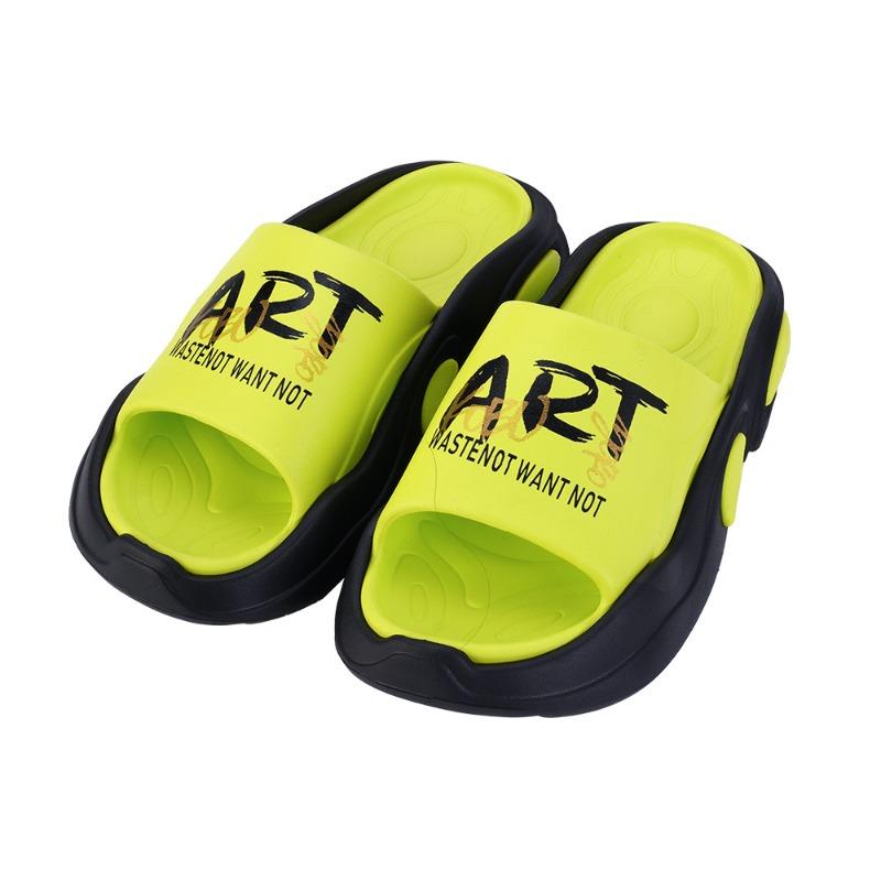 New summer men's one-word indoor and outdoor two-color bottom pad thickened stepping on shit beach slippers wholesale