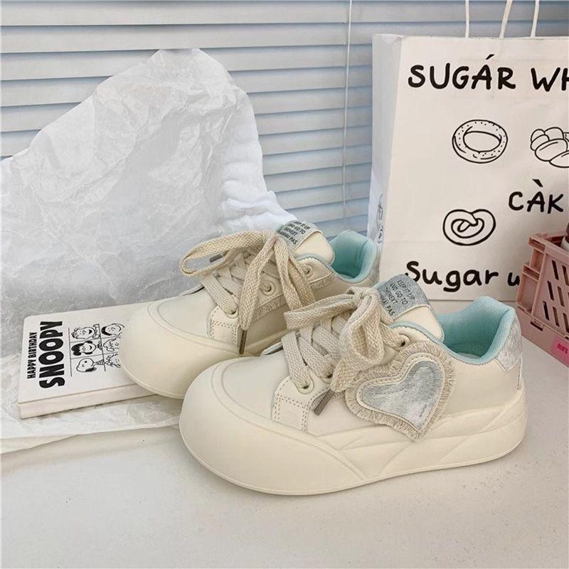Campus Style Guochao Platform White Shoes Women's 2025 Autumn Ugly Cute Big Head Love Bread Shoes Student Versatile Board Shoes