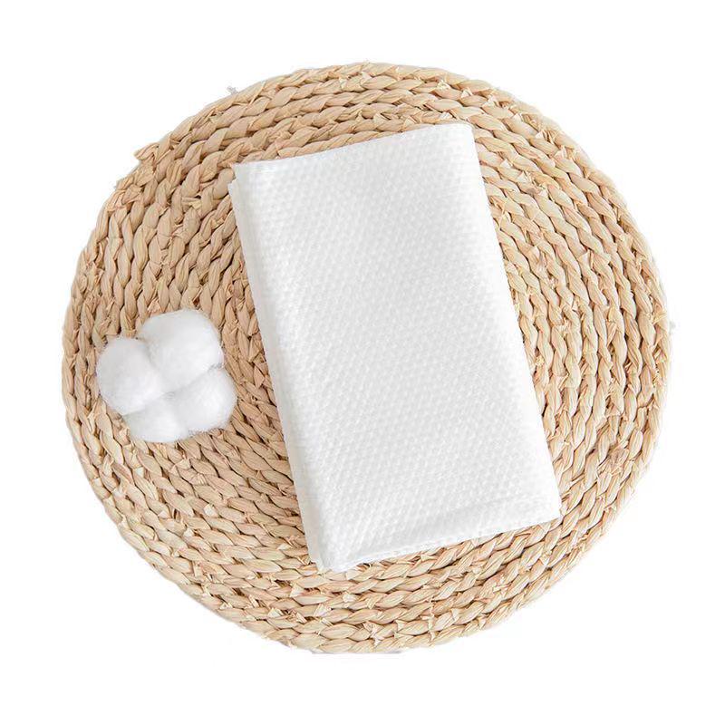 Disposable Thick Bath Towels Set - Large, Individually Packaged for Adults & Pets