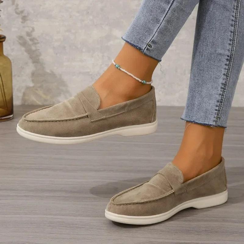 Plus Size Spring Women's Low Top Sneakers New Slip On Flats Casual Shoes for Women Outdoor Light Walking Shoes Female Loafers