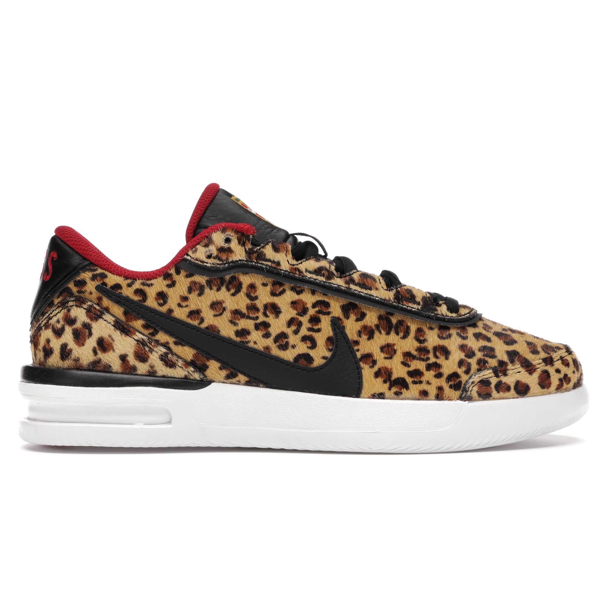 

Женские кроссовки Nike Air Vapor Wing Premium Leopard коричневые, черные, спортивные, красные CQ9679-001