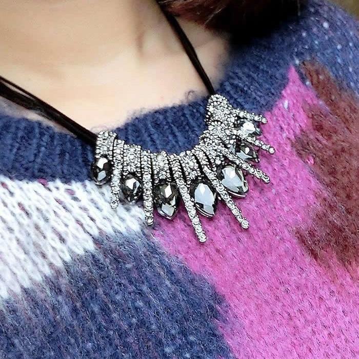Fashion Sweet Rhinestone Water Drop Leather Rope Necklace Zircon Crystal Clavicle Chain Sweater Chain Women'S Jewelry