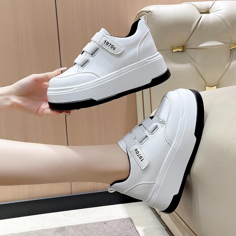 Fashion Women's Casual Sneakers Lightweight Thick Bottom Fashionable Comfortable All-Match Autumn Winter New Style Basketball Shoes