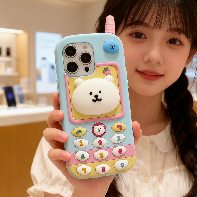

iPhone17promax cute cartoon big brother self-deprecating bear holder apple 16 silicone phone case 15 iPhone13