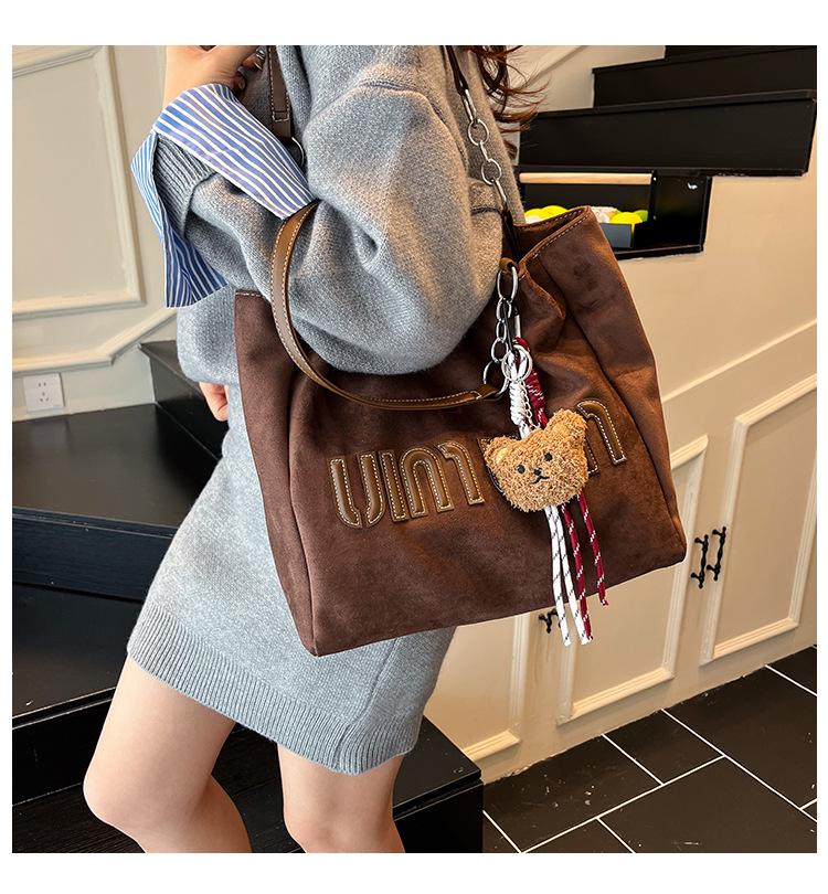 Women's Autumn Canvas Tote: Large Capacity, Casual Single Shoulder Bag for Work Commute