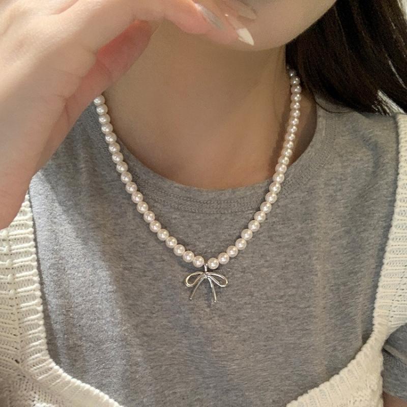 2024 New Trendy Ribbon Bow Pendant Necklace Earring Jewelry Set for Women Fashion Handmade Beaded Imitation Pearl Necklace