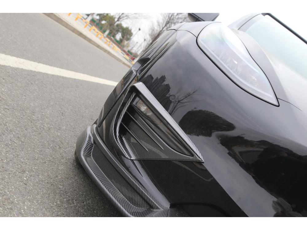 Tesla Model Y (2019-2024) Wolf Fang Fog Light Frame Exterior Modification