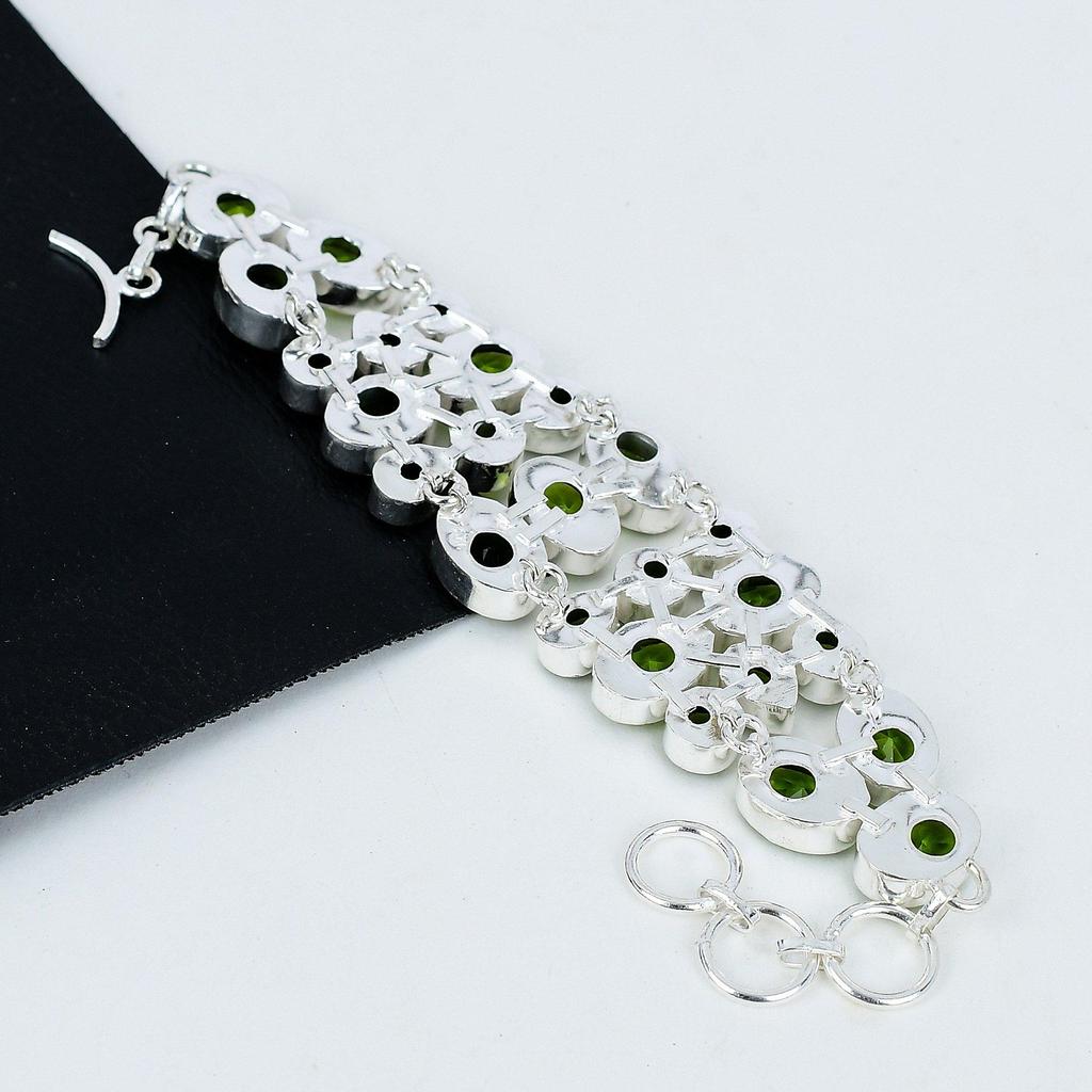 Peridotarmband, Grön peridotädelsten, Handgjorda peridotarmbandsmycken, Armband i grön färg, Gåva till henne, Jubileumsgåva Smycken