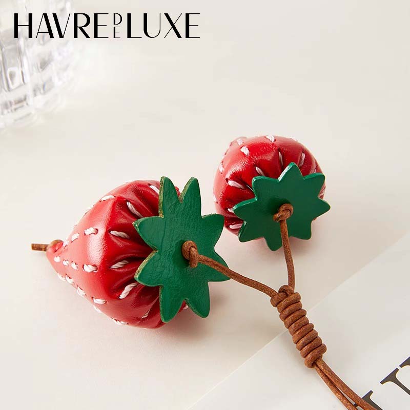 Strawberry charm cowhide hamburger lantern leather fashion high-end persimmon keychain decoration pendant bag accessories