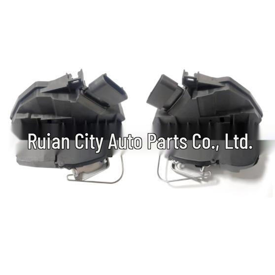 

FR3Z-63264A27-B/FR3Z-63264A26-B Mustang Mid-Door Lock Pair: Front Left/Right Front Right