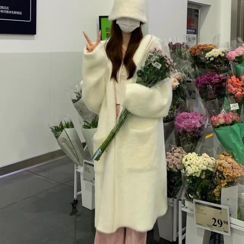 

Long casual style jacket gentle fashion high sense imitation mink fleece hooded sweater cardigan women s autumn and winter 49-41 (average size) білий